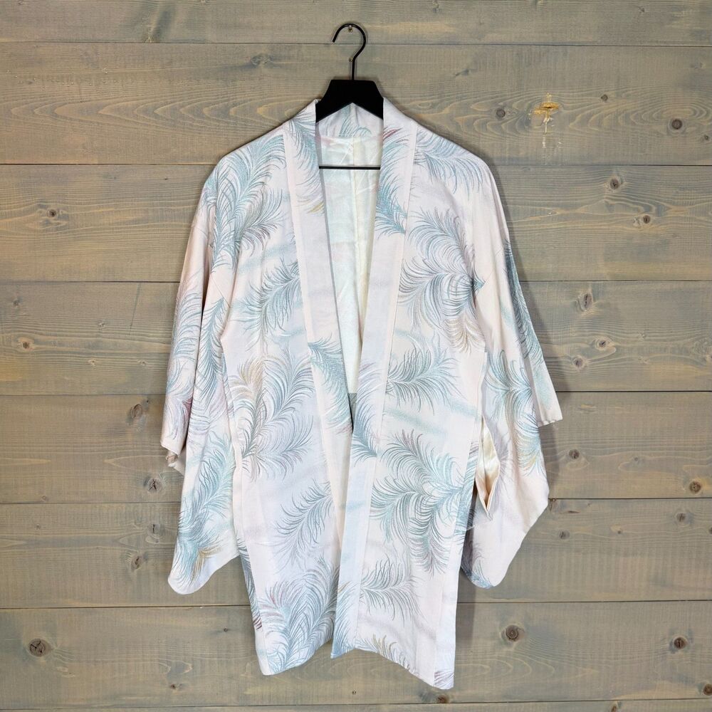 Vintage Pink Silk Jacquard Kimono With Feather Motif